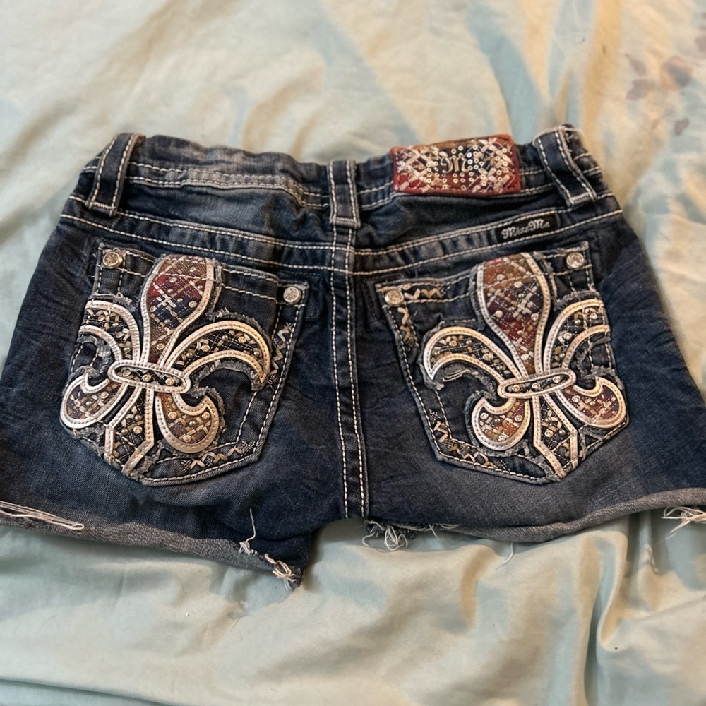 Miss Me size 2 jean shorts